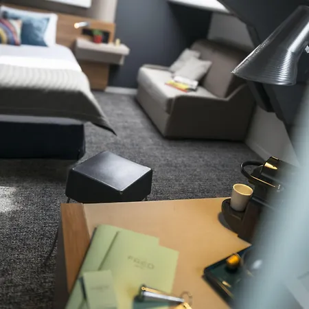 Fred'hotel Отель