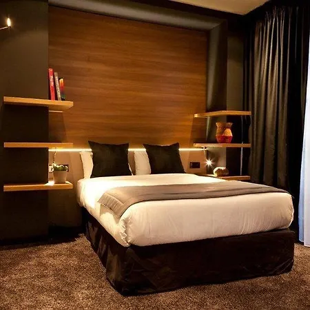 Fred'hotel Отель