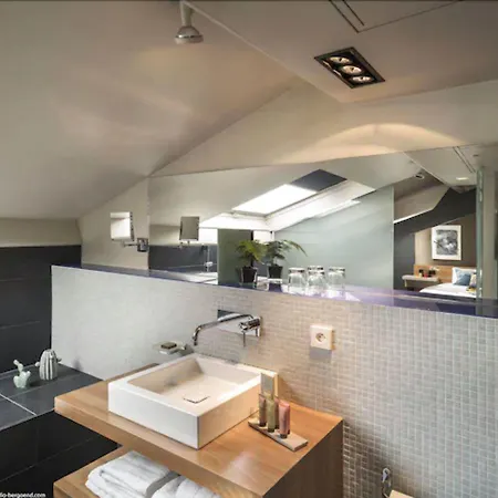 프레드호텔 3* 파리